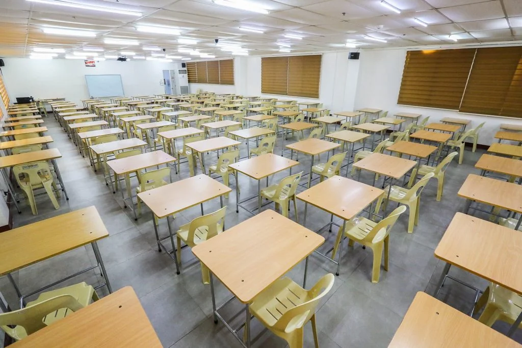 SMEAG 캐피탈 캠퍼스 TOEFL 시험실 책상 배치
