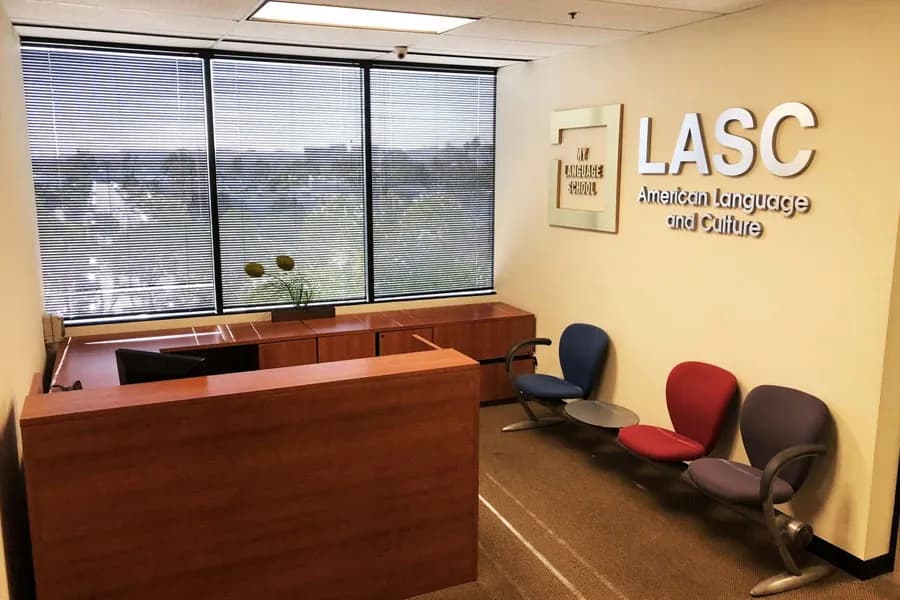 LASC (Language Scholastics)